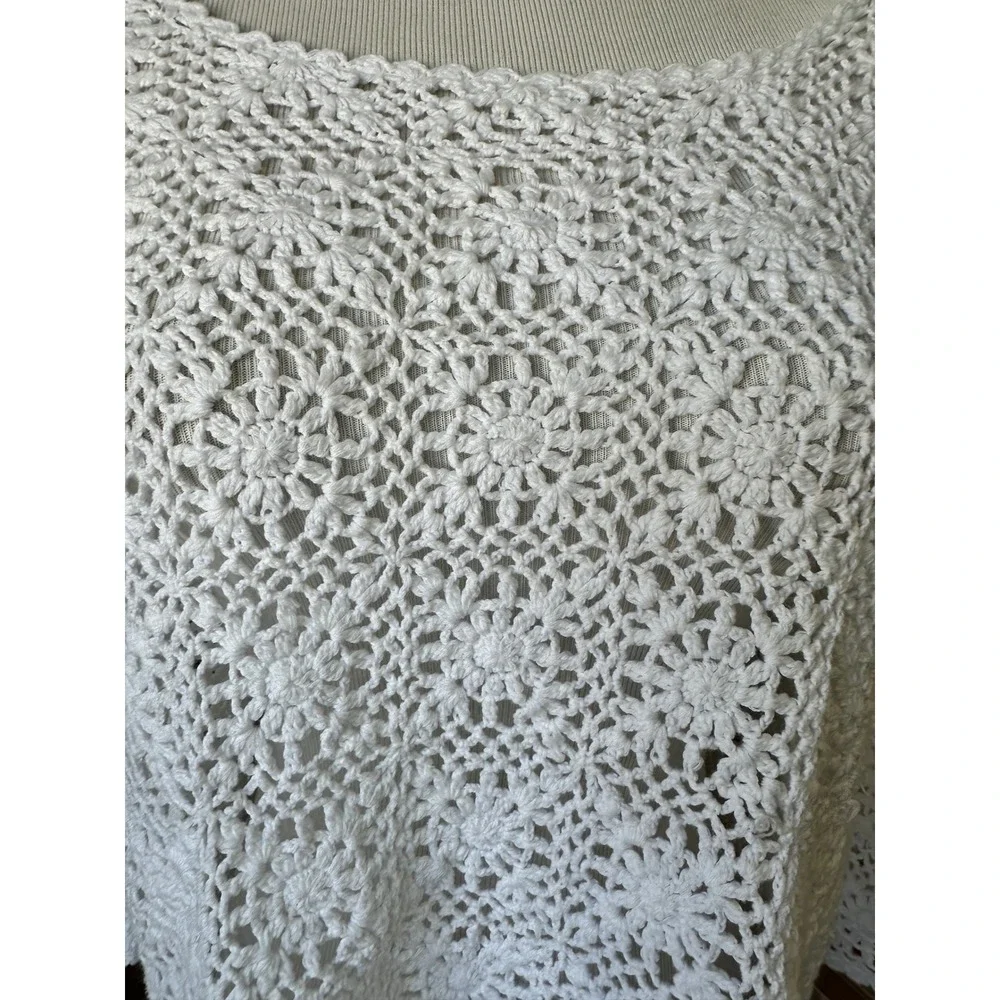 Coldwater Creek White Crochet Floral 3/4 Sleeve Boat Neck‎ Top PM Cottagecore